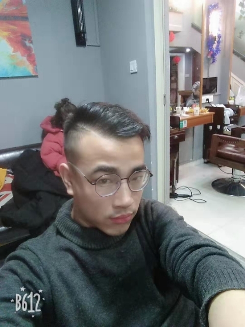 土豆的忧伤的第一张照片--荆州相亲服务中心