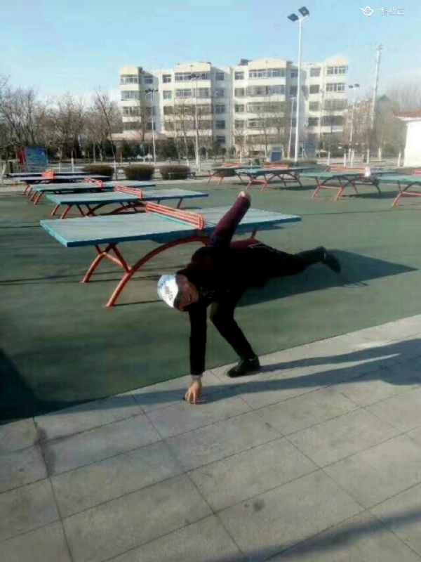 载正的第二张照片--荆州相亲服务中心