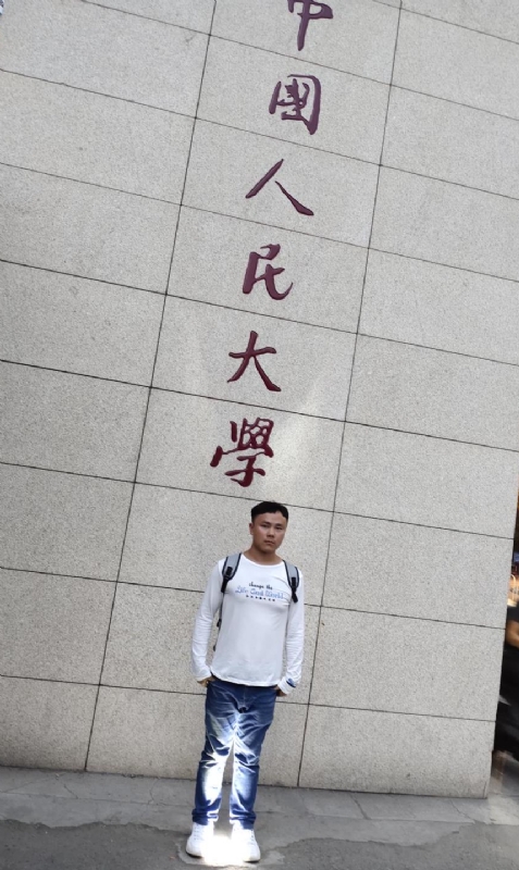 Whoareyou的第一张照片--荆州相亲服务中心