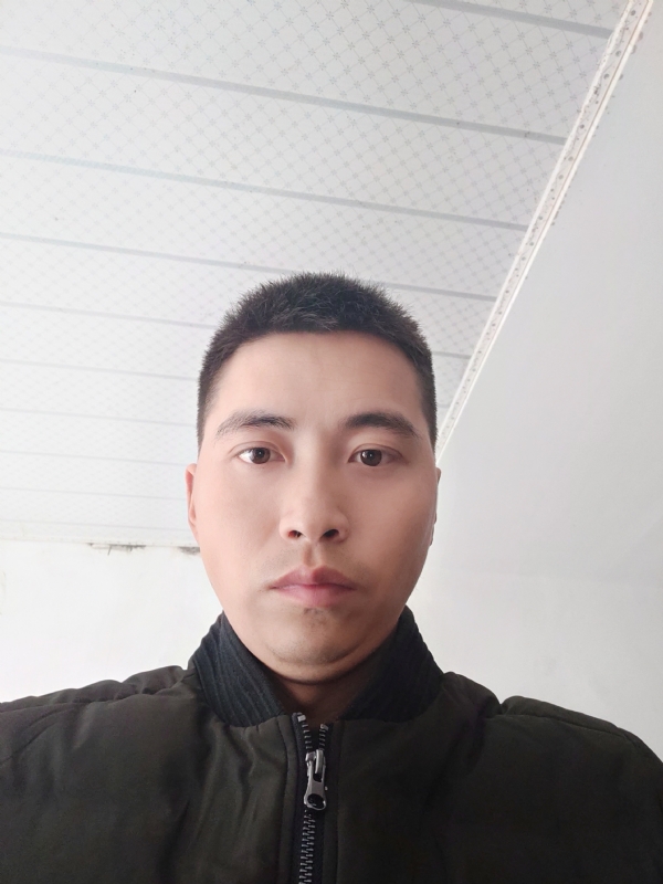 远望星空的第一张照片--荆州相亲服务中心