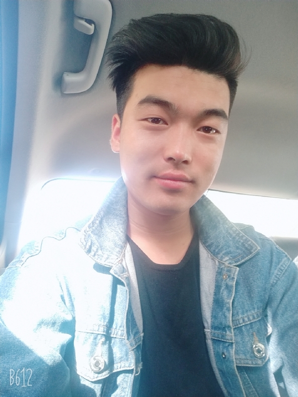 吉吉国王的第一张照片--荆州相亲服务中心