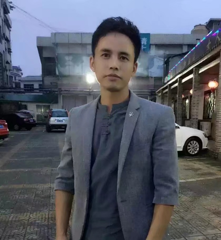 华谢的第一张照片--荆州相亲服务中心