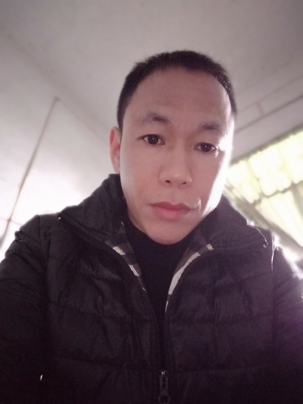 相信真爱的第一张照片--荆州相亲服务中心