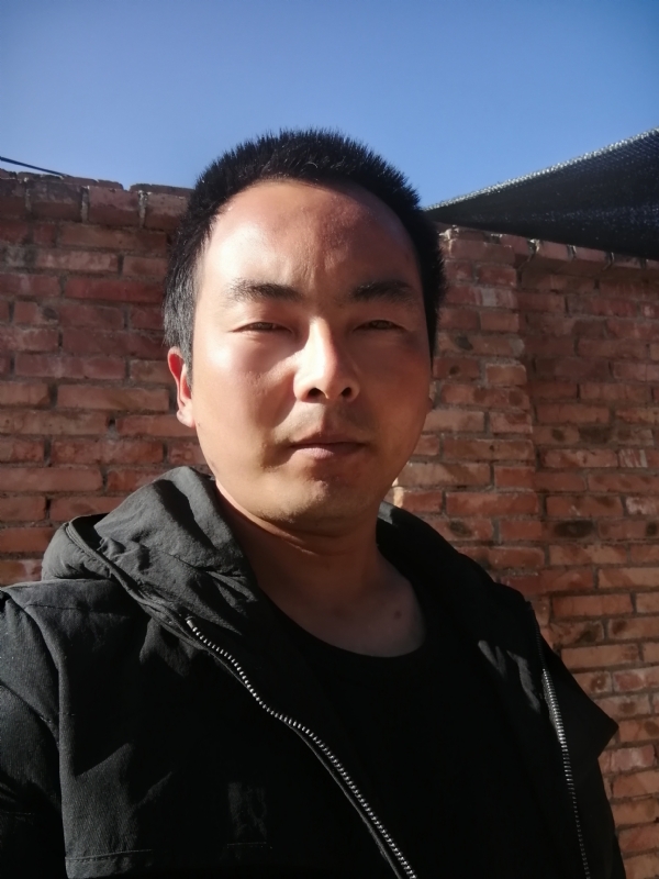 流年寂寞了谁的容颜的第一张照片--荆州相亲服务中心