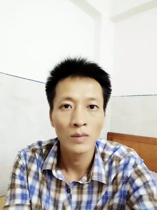 流年未亡的第一张照片--荆州相亲服务中心