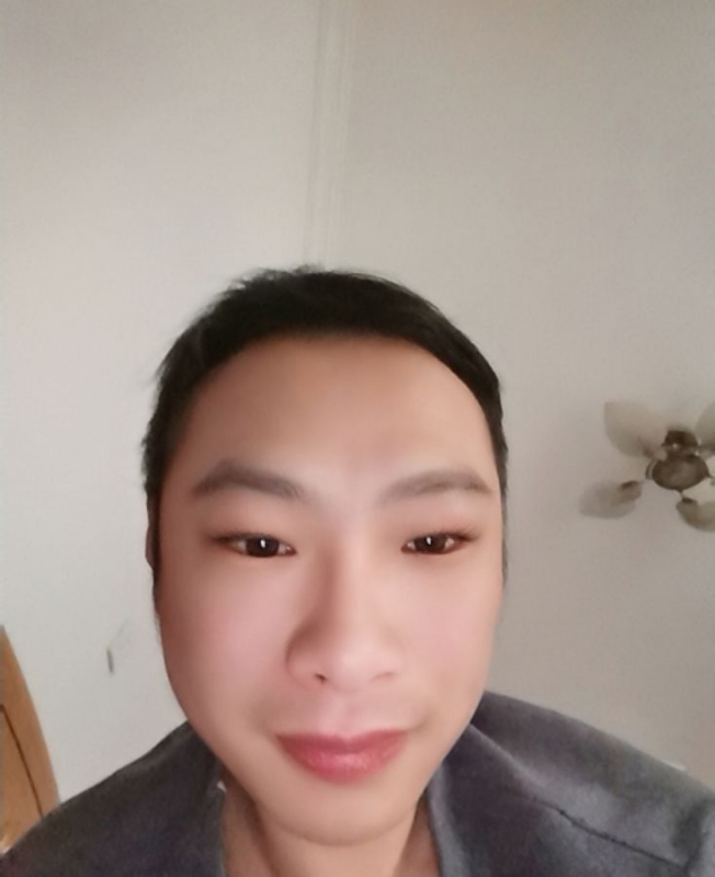 陈峰的第一张照片--荆州相亲服务中心