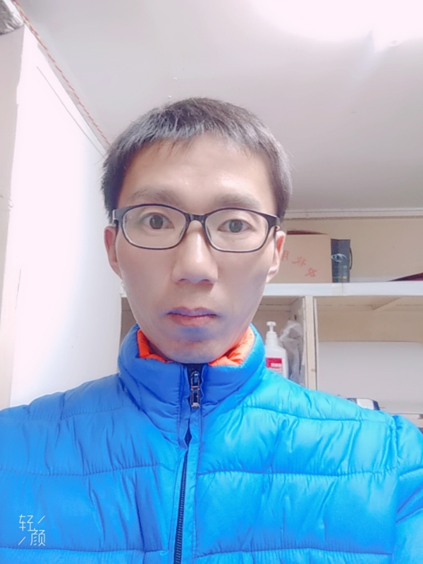 平凡的风的第一张照片--荆州相亲服务中心