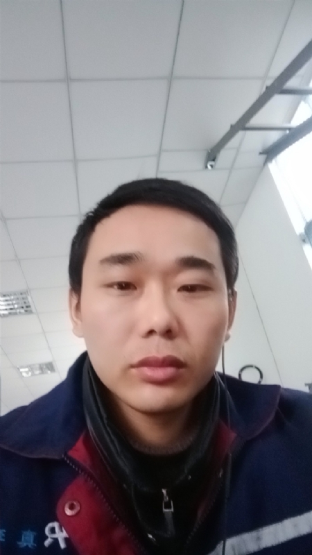 一笑而过的第一张照片--荆州相亲服务中心