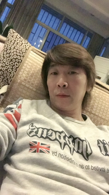 君子圣兰的第一张照片--荆州相亲服务中心