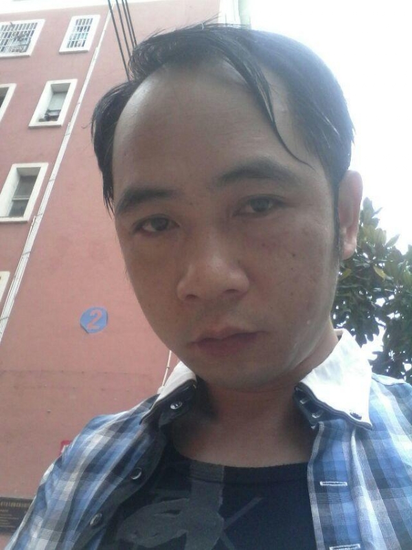 佰年孤独的第一张照片--荆州相亲服务中心