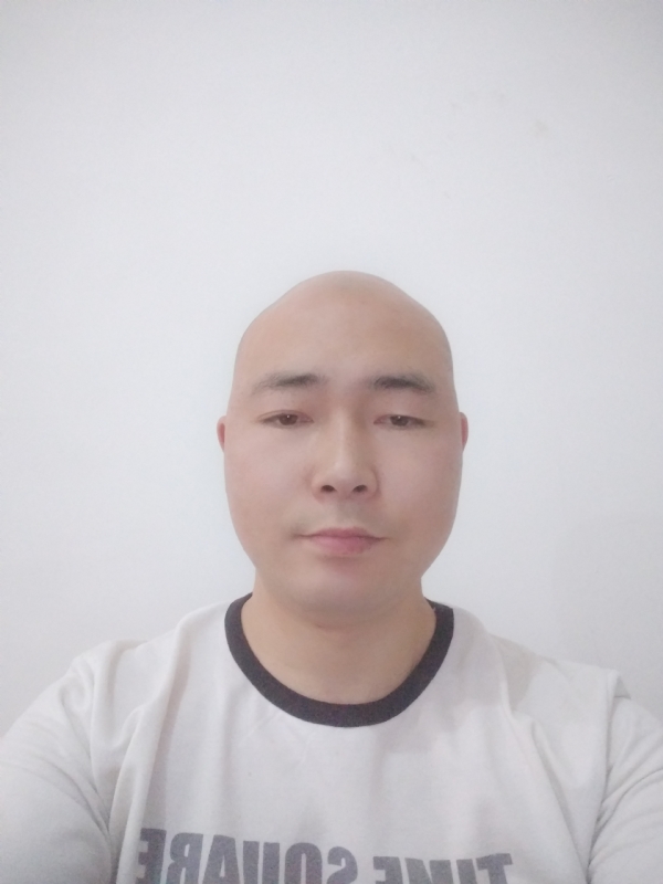 强壮持久的男人的第一张照片--荆州相亲服务中心