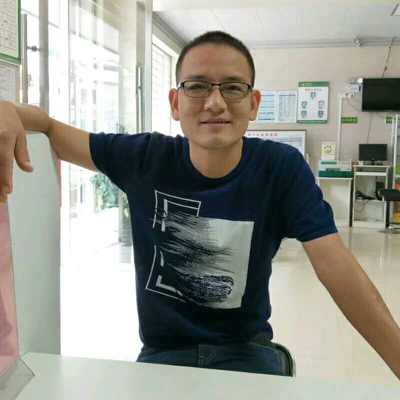 人生就像高尔夫的第二张照片--荆州相亲服务中心