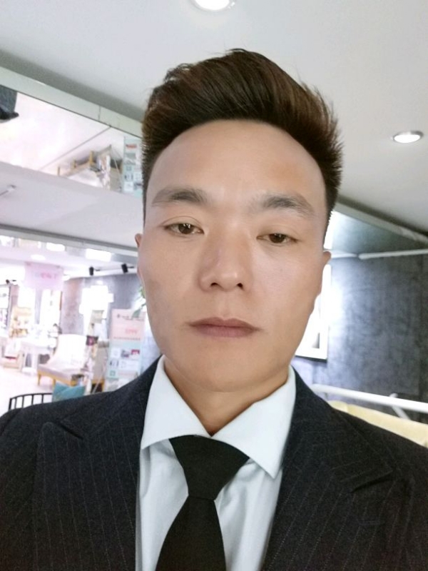 醉酒的蝴蝶的第一张照片--荆州相亲服务中心