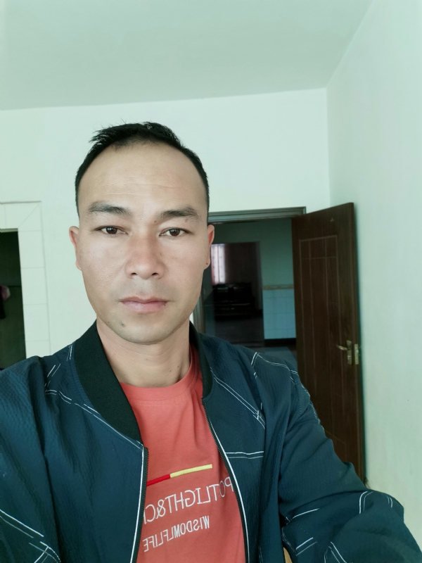 昊宇的第一张照片--荆州相亲服务中心