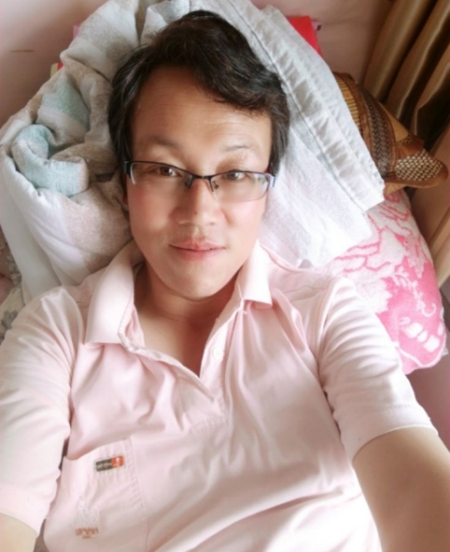 一吻天荒的第一张照片--荆州相亲服务中心