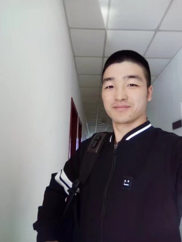 简单的鱼的第一张照片--荆州相亲服务中心