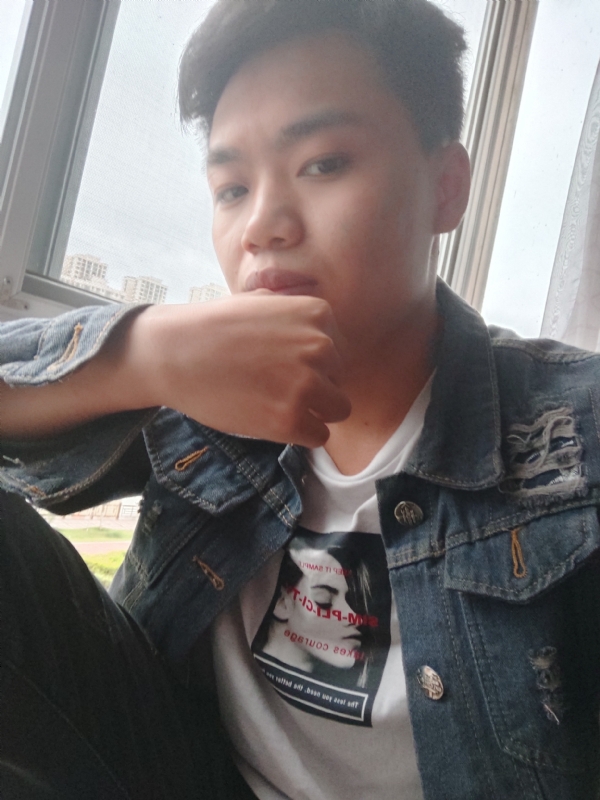 鬼卿的第四张照片--荆州相亲服务中心