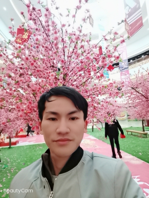 单身一人的第一张照片--荆州相亲服务中心