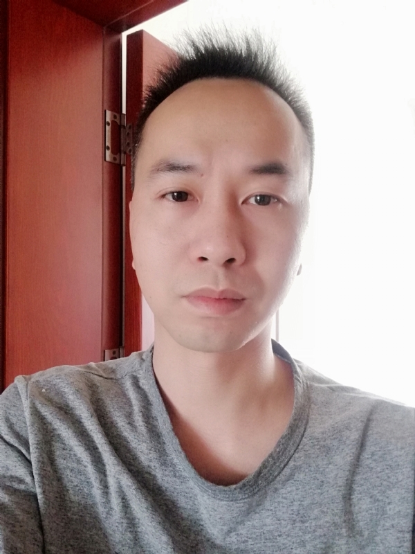 超级大混球的第三张照片--荆州相亲服务中心