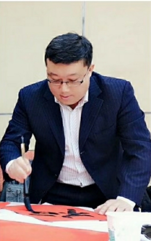 青岛小哥哥的第二张照片--荆州相亲服务中心