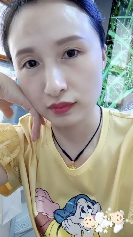 桃子的第二张照片--荆州相亲服务中心