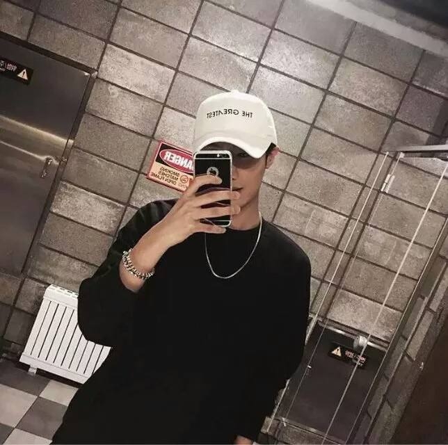 石材美容小王子的第一张照片--荆州相亲服务中心