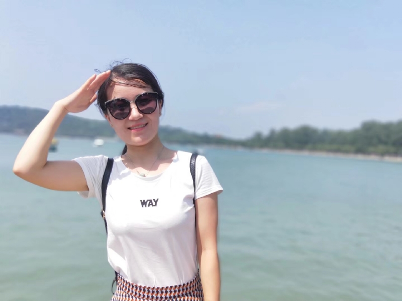 英子的第一张照片--荆州相亲服务中心