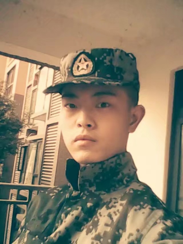 深情留给意中人aaaa的第一张照片--荆州相亲服务中心