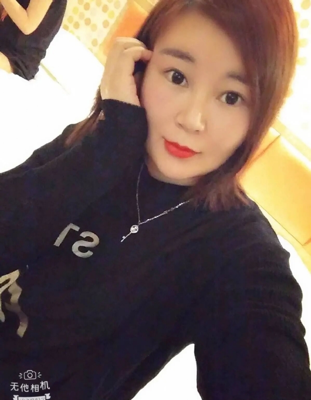 婷一下嘛的第一张照片--荆州相亲服务中心