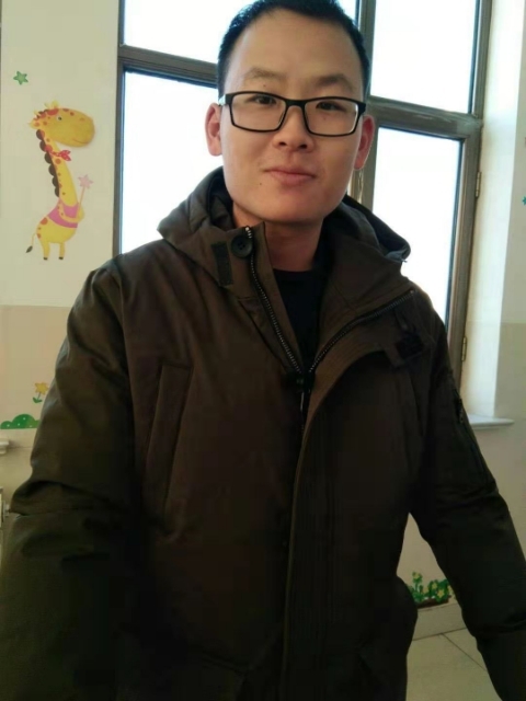 品上男人的第一张照片--荆州相亲服务中心