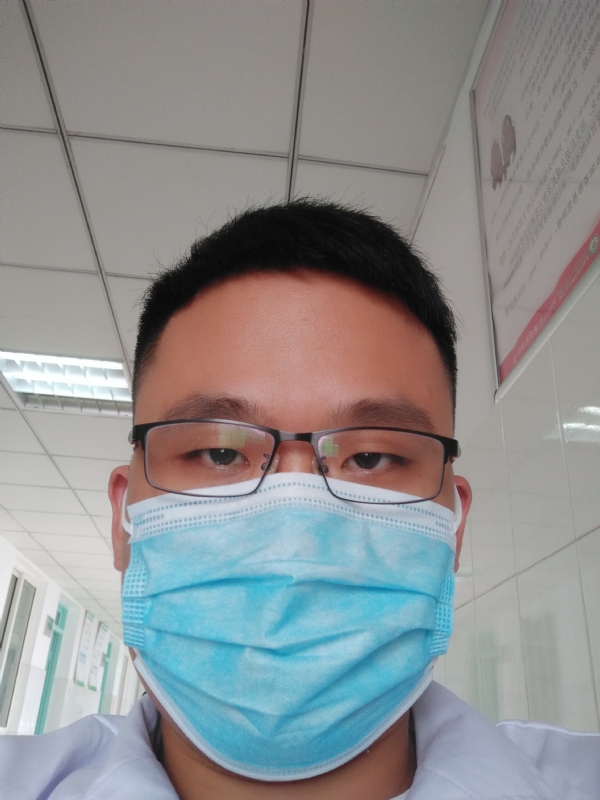 风轻云淡的第一张照片--荆州相亲服务中心