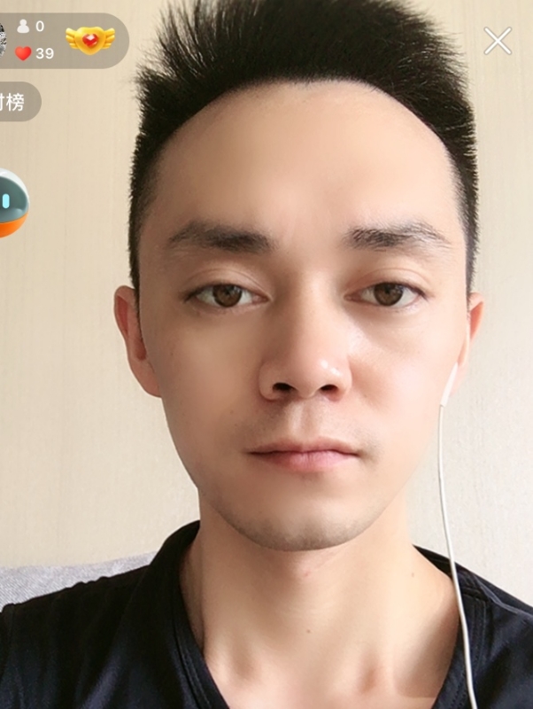 游爽的第一张照片--荆州相亲服务中心