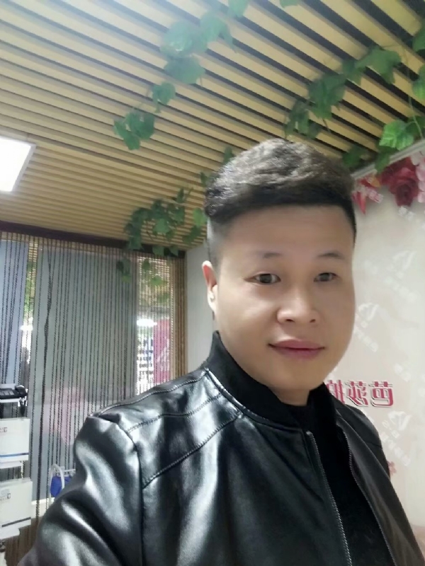 萧郎的第一张照片--荆州相亲服务中心