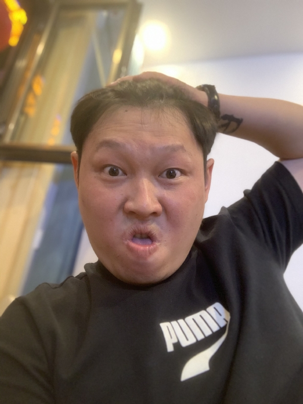 飞飞的第一张照片--荆州相亲服务中心