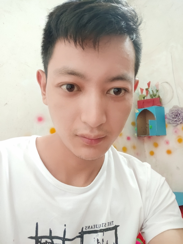 孙裕佳的第二张照片--荆州相亲服务中心