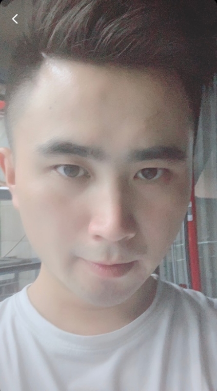 盒子的第一张照片--荆州相亲服务中心