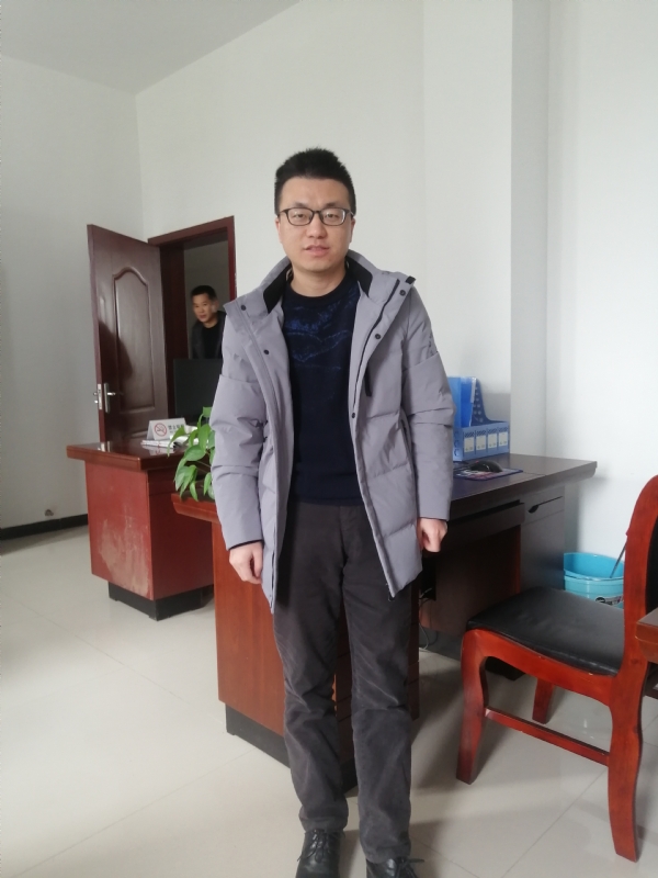 勿忘初心的第一张照片--荆州相亲服务中心