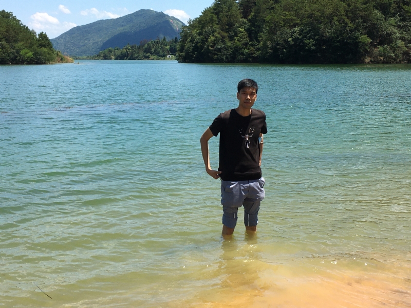 惜缘的第一张照片--荆州相亲服务中心