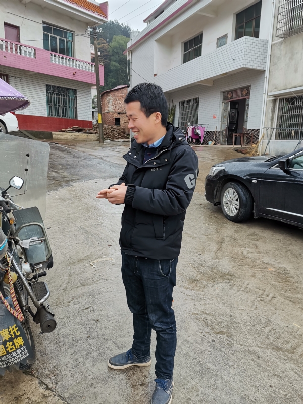 幸运遇见你的第一张照片--荆州相亲服务中心