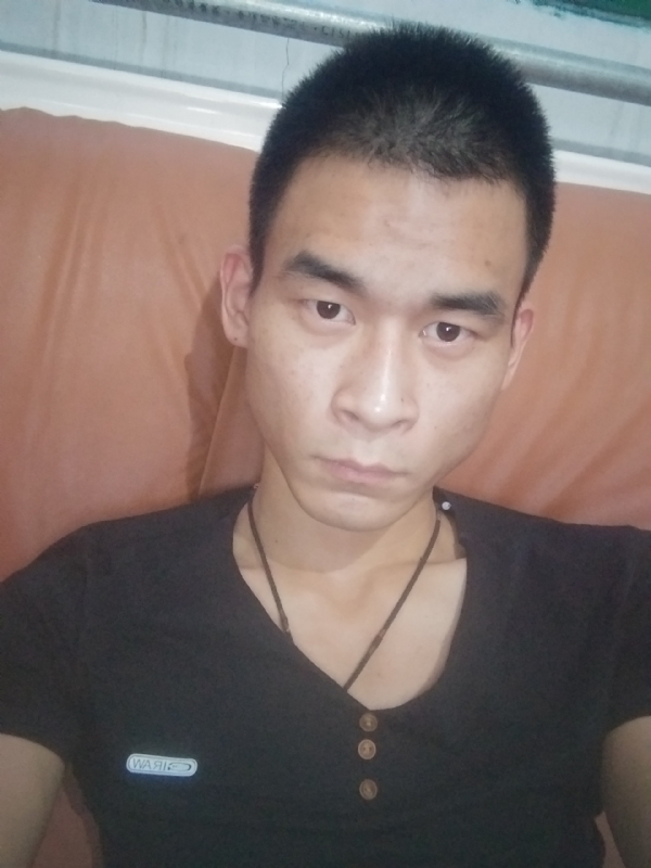 单身狗一枚的第一张照片--荆州相亲服务中心