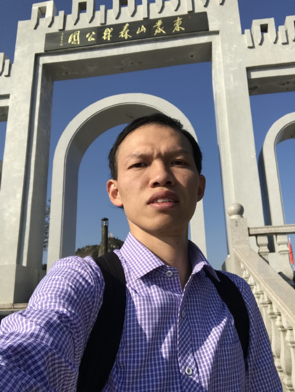 期待有缘的你的第二张照片--荆州相亲服务中心