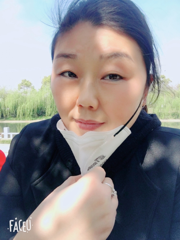 花开半夏的第一张照片--荆州相亲服务中心