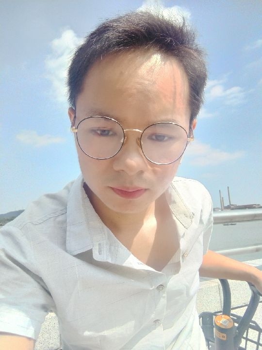 楠呐的第三张照片--荆州相亲服务中心
