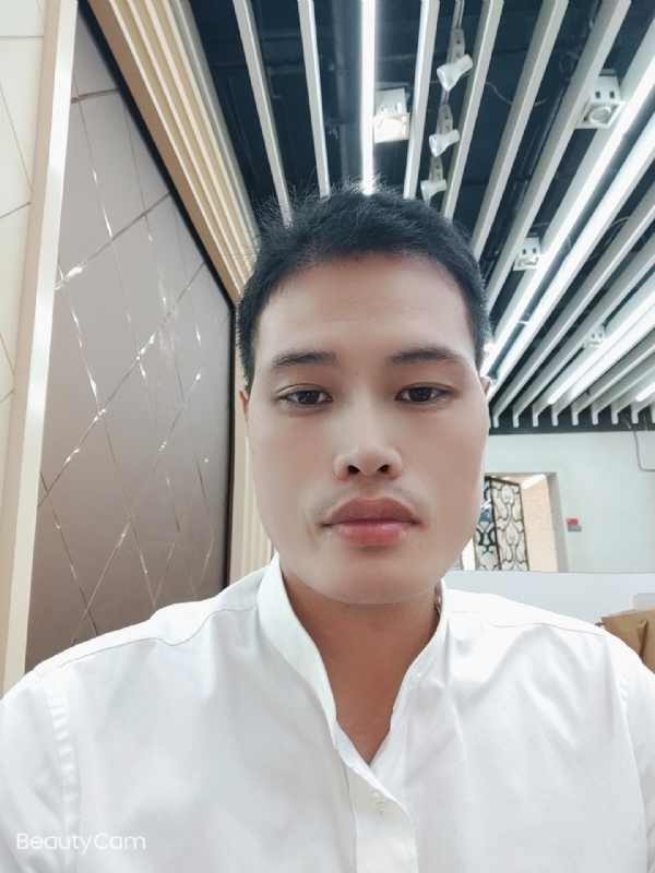 一米阳光的第一张照片--荆州相亲服务中心