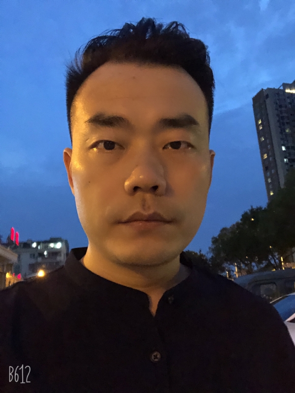 楚河畔的第二张照片--荆州相亲服务中心