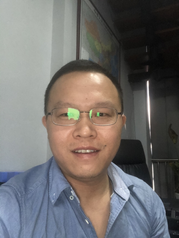 小吴的第一张照片--荆州相亲服务中心