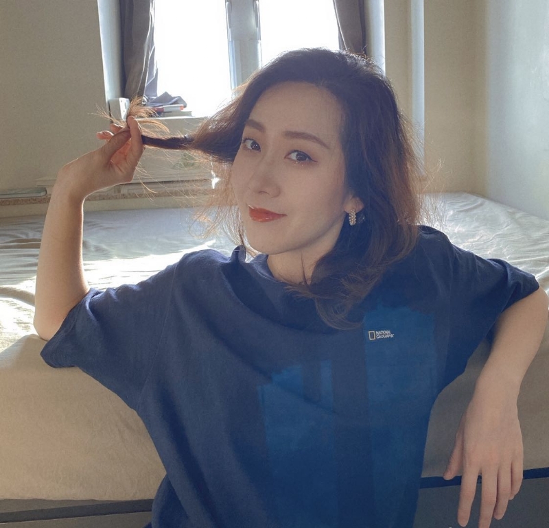 李雯雪的第一张照片--荆州相亲服务中心