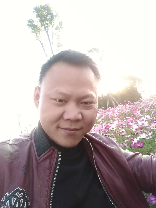 永远的永远的第一张照片--荆州相亲服务中心