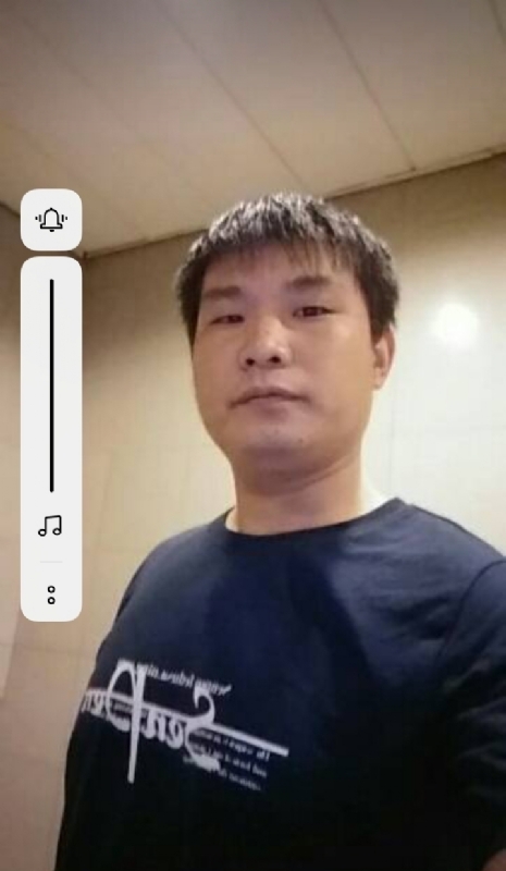 等着幸福来敲门的第一张照片--荆州相亲服务中心