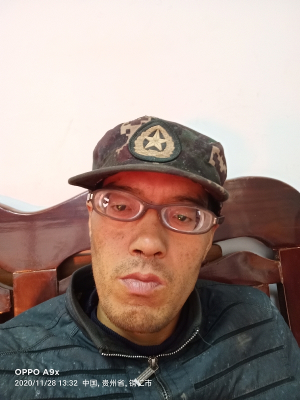 等待有缘人的第四张照片--荆州相亲服务中心